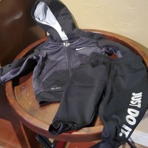 Nike Dry Fit suit 12mths